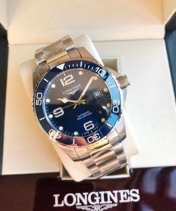 LONGINES