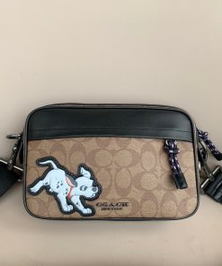COACH