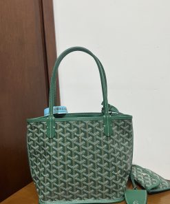 GOYARD