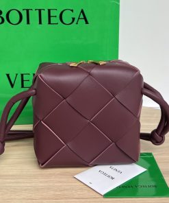 BOTTEGAVENETA