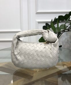 BOTTEGAVENETA