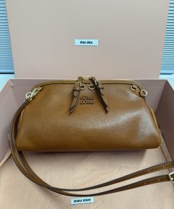 MIUMIU