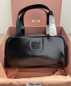 MIUMIU