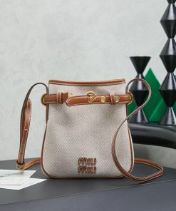 MIUMIU