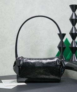 MIUMIU