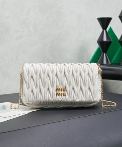 MIUMIU