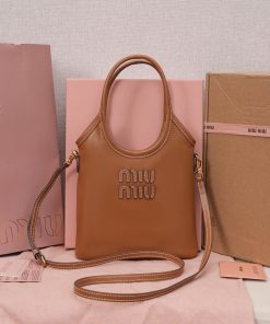 MIUMIU