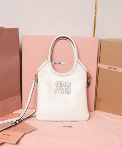 MIUMIU
