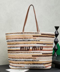 MIUMIU