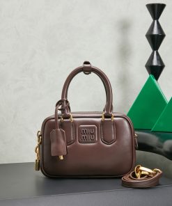 MIUMIU