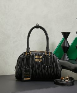 MIUMIU