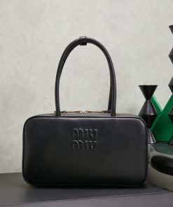MIUMIU