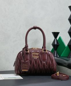 MIUMIU