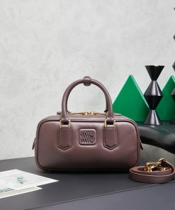 MIUMIU
