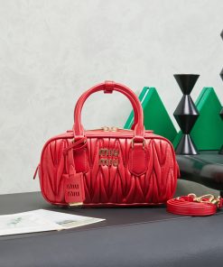 MIUMIU