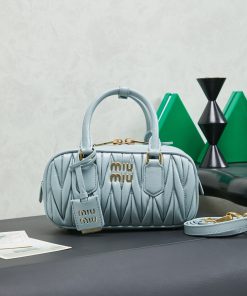 MIUMIU