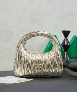 MIUMIU
