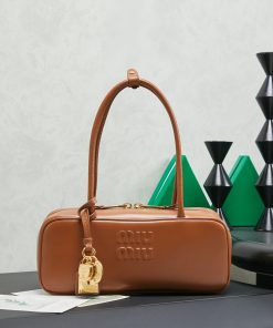 MIUMIU