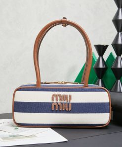 MIUMIU