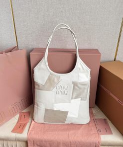 MIUMIU