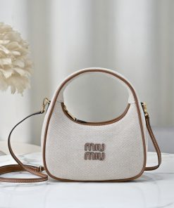 MIUMIU