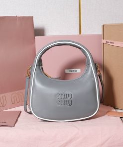 MIUMIU