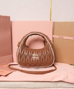 MIUMIU