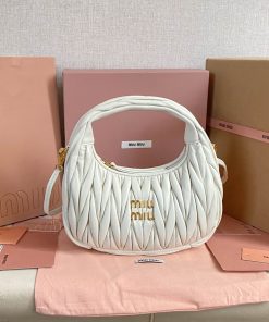 MIUMIU