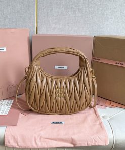 MIUMIU