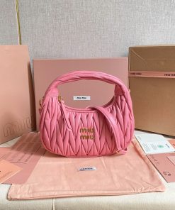 MIUMIU