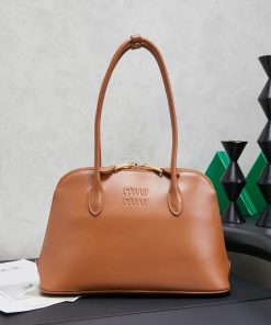 MIUMIU