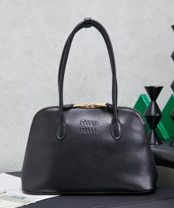 MIUMIU