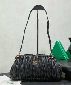 MIUMIU