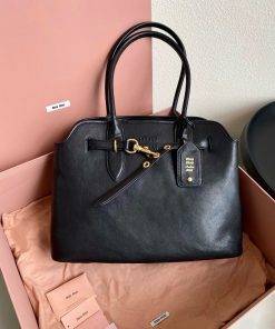 MIUMIU