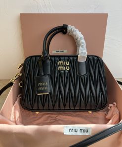 MIUMIU