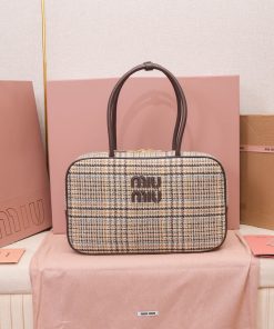 MIUMIU