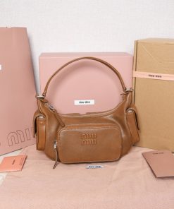 MIUMIU
