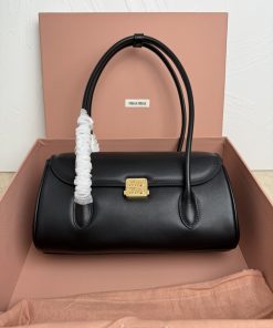 MIUMIU