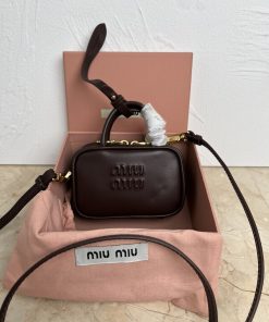 MIUMIU