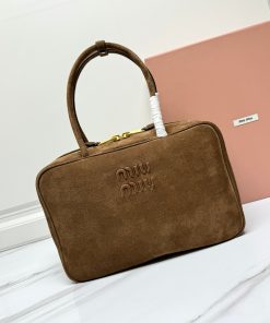 MIUMIU