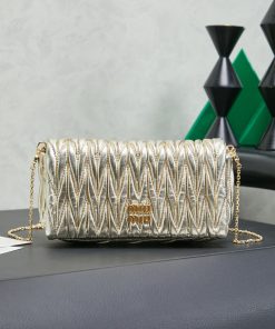 MIUMIU
