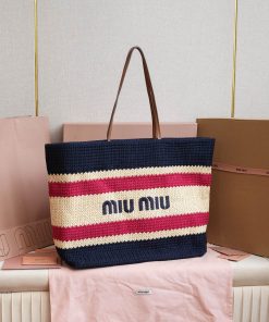 MIUMIU