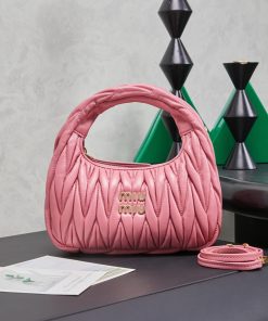 MIUMIU
