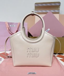 MIUMIU
