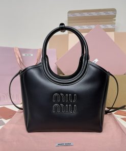 MIUMIU