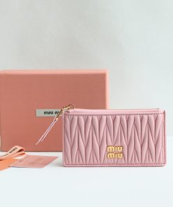 MIUMIU