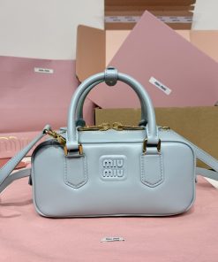 MIUMIU