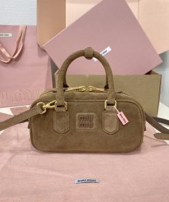 MIUMIU