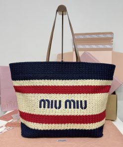 MIUMIU
