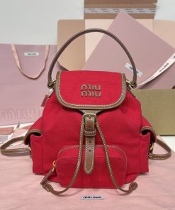 MIUMIU